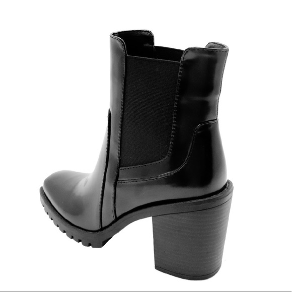 Square Toe Bootie - Picture 3 of 5